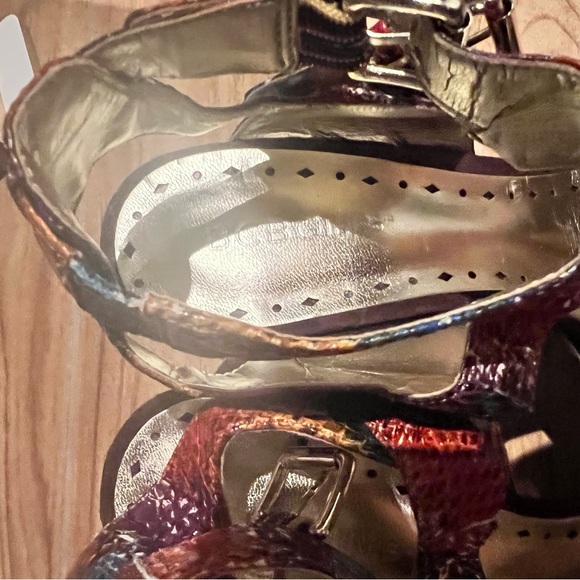 BCBG Devona size 8.5 new with box - Picture 4 of 7